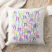 Lettre Confettis "N" Jet Coussin (Couverture)