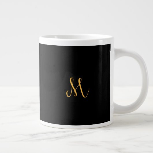 Lettre d'or "M" Monogramme Mug (Droite)