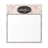 Lettre élégante en or rose sur bloc-notes noir (Devant)