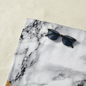 Lettre personnalisée Serviette de plage Cadeau Mar (En situation)