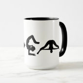 LETTRE Yoga Positions Silhouettes noires Mug (Devant droit)