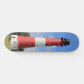 Leuchtturm auf Insel Pellworm im Sommer Skateboard (Horizontaal)