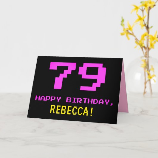 Leuk, Nerdy, Geeky, Roze, 8-bit stijl 79e verjaard Kaart (Gele Bloem)