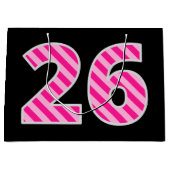Leuk roze gestreept "26"; Gelukkige 26e verjaardag Groot Cadeauzakje (Voorkant)