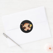 Leuke animate aap met banaan ronde sticker (Envelop)