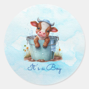 Leuke Baby Koe in Bucket Blue Baby shower Het is e Ronde Sticker
