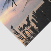 Leuke fee die op een pier dansen tissuepapier (Detail)