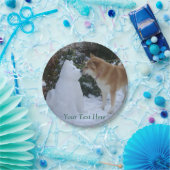 Leuke foto van hond kussen sneeuwpop met Kerstmis Papieren Bordje (Feest)