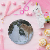 Leuke foto van hond kussen sneeuwpop met Kerstmis Papieren Bordje (Feest)