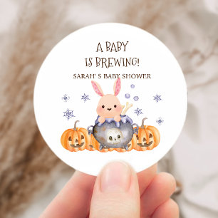 Leuke Halloween Cauldron Baby is Brouwen Douche Ronde Sticker