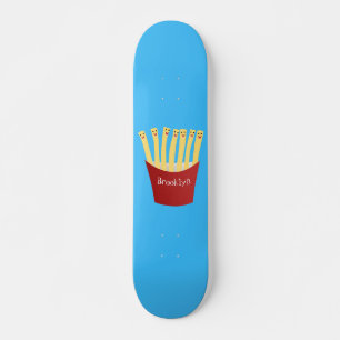Leuke kawaii frietjes fastfood cartoon illustratie skateboard