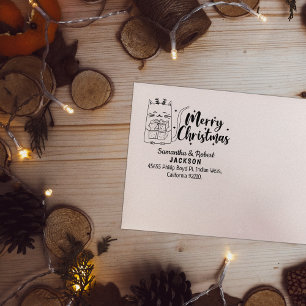 Leuke kerst kat met cadeau, retouradres rubberstempel