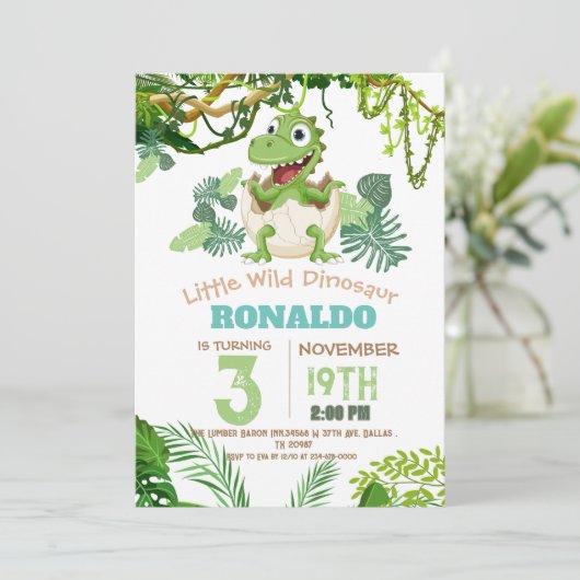 Leuke Kleine Dinosaur Thema 3e Verjaardagsfeestje Kaart (Staand voorkant)