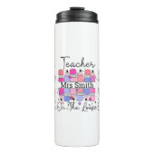 Leuke leraar op de losse roze Paarse potloden Thermosbeker (Voorkant)