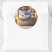Leuke otter baby in een mand - aangepaste kinder ronde sticker (Tas)