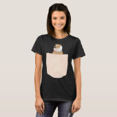Leuke Pug in Pocket Essential T-Shirt 939 (Voorkant volledig)
