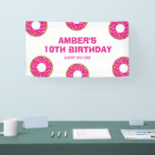Leuke roze donut Verjaardagsfeestthema welkomstban Spandoek (Beurs)