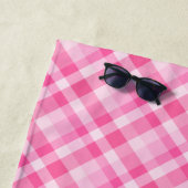 Leuke Roze Plaid Patroon Strandlaken (In situ)