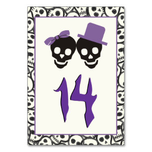 Leuke schedels Halloween paarse trouwtafel nummer Kaart
