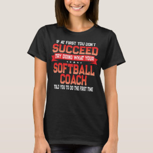 Leuke Softbal Team Coach Gezegde Funny Coaches Quo T-shirt
