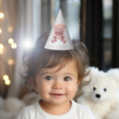 Leuke teddybeer op stapel luiers 1e verjaardag feesthoedjes