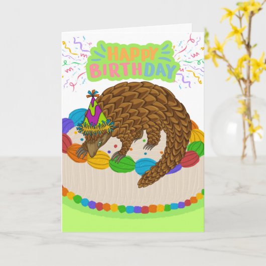 Leuke verjaardag met Pangolin en kleurrijke taart Kaart (Gele Bloem)