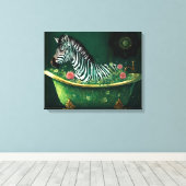 Leuke Zebra in een bad Canvas Afdruk (Insitu (Houten vloer))