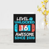 Level 16 Unlocked Awesome Since 2010 16th Birthday Kaart (Gele Bloem)