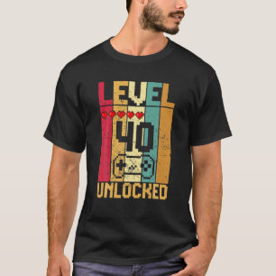 Level 40 Unlocked Awesome 1982 Video Game 40Th Bir T-shirt