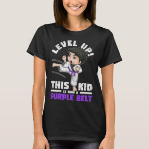 Level Up Deze Kid Is Nu Een Paarse Band Karate Mar T-shirt