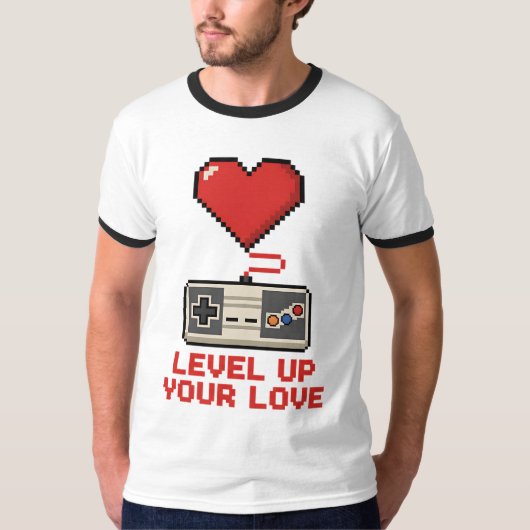 Level Up Your Love, Retro Pixel Gaming Design T-shirt (Voorkant)