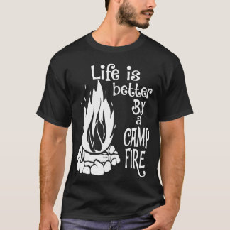 Leven is beter bij een kampvuur jongen t-shirt