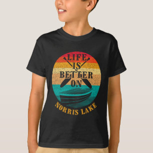 Leven is beter op Norris Lake Grappige boot humor T-shirt