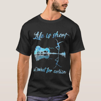 Leven Iskort Maarzoet Voor Bepaalde Gitaar T-shirt