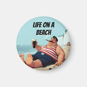 Leven op het strand, man die sigaar rookt en bier magneet
