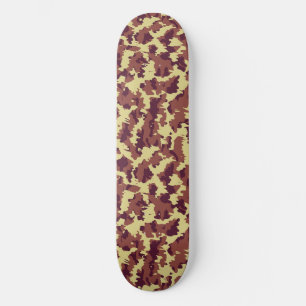 Levend camouflage-doodlepatroon in zwart en rood n skateboard