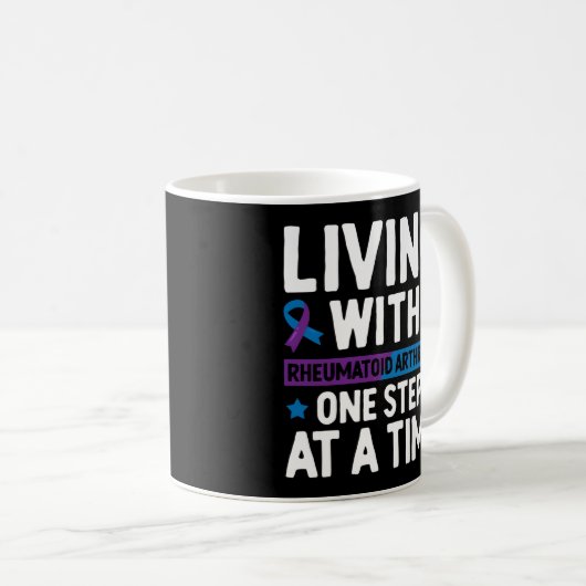 Levende reumatoïde artritis stap voor stap koffiemok (Voorkant rechts)