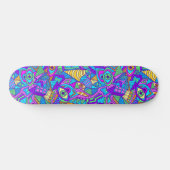 Levendig psychedelisch patroon skateboard (Horizontaal)