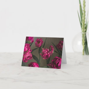 Levendige en elegante magenta tulpen, fine art fot kaart