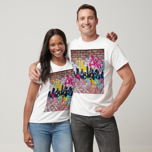 Levendige, met spuiten beschilderde skyline van de t-shirt (Unisex)