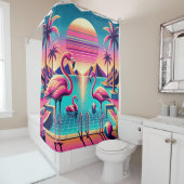 "Levendige Mid-Century Modern Flamingo Pool Sunset Douchegordijn (In situ)