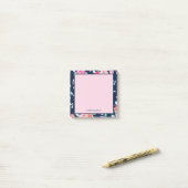 Levendige Roze Bloemige Aangepaste Naam Post-it® Notes (Op bureau)