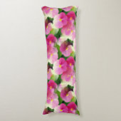 Levendige roze en witte impatiens Vloeiend Patroon Lichaamskussen (Voorkant Verticaal)