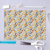 Levendige wilde bloemen en bladeren op witte achte tissuepapier (Craft)