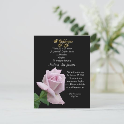Levensgeviering roos uitnodigende lavender kaart (Staand voorkant)