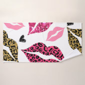 Lèvres scintillantes : Motif de mode Leopard (Serviette de bain)