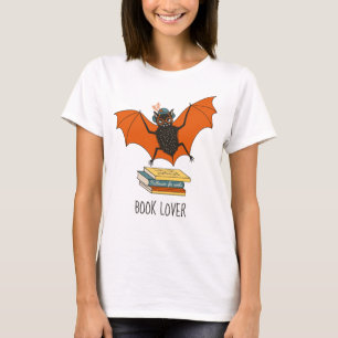 Lezende vleermuis   Whimsical bibliothecaris met b T-shirt