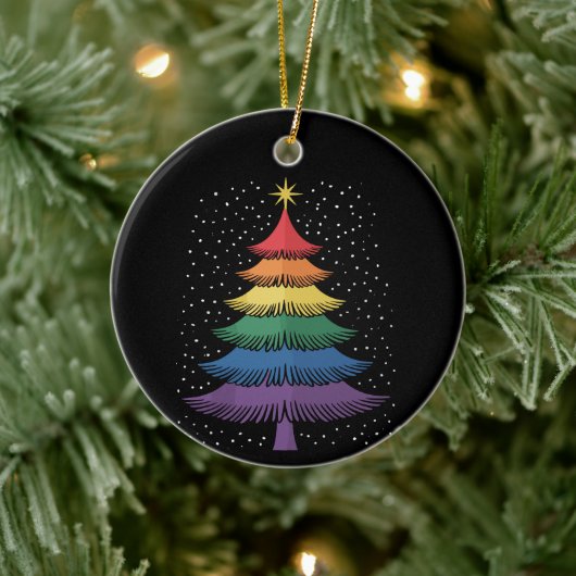 LGBT-Q Pride Christmas Tree Pajama Rainbow Flag Keramisch Ornament (Boom)
