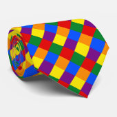 LGBT-vlag, stropdas ingecheckt (Opgerold)