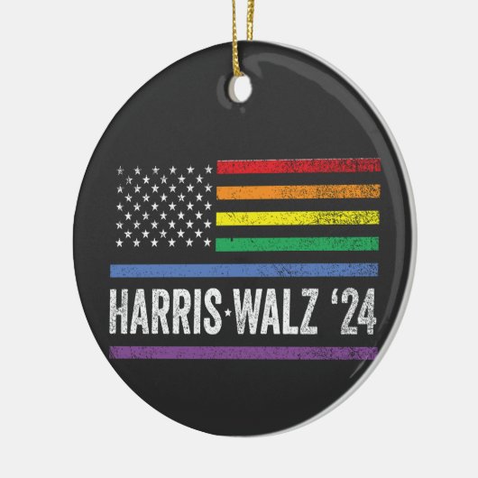 LGBTQ Harris Walz Amerikaanse vlag verkiezing 2024 Keramisch Ornament (Links)